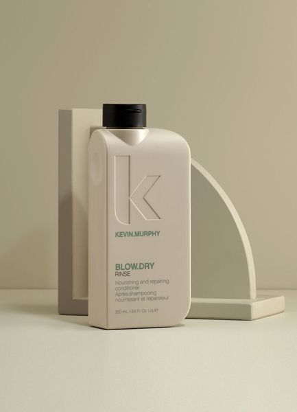 Kevin Murphy Blow Dry Rinse conditioner &mdash; термозахисний кондиціонер для живлення та відновлення волосся, 1000 мл