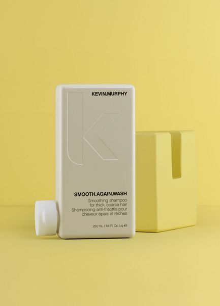 Kevin Murphy Smooth Again Wash shampoo &mdash; разглаживающий шампунь для непослушных, пушистых и густых волос, 40 мл